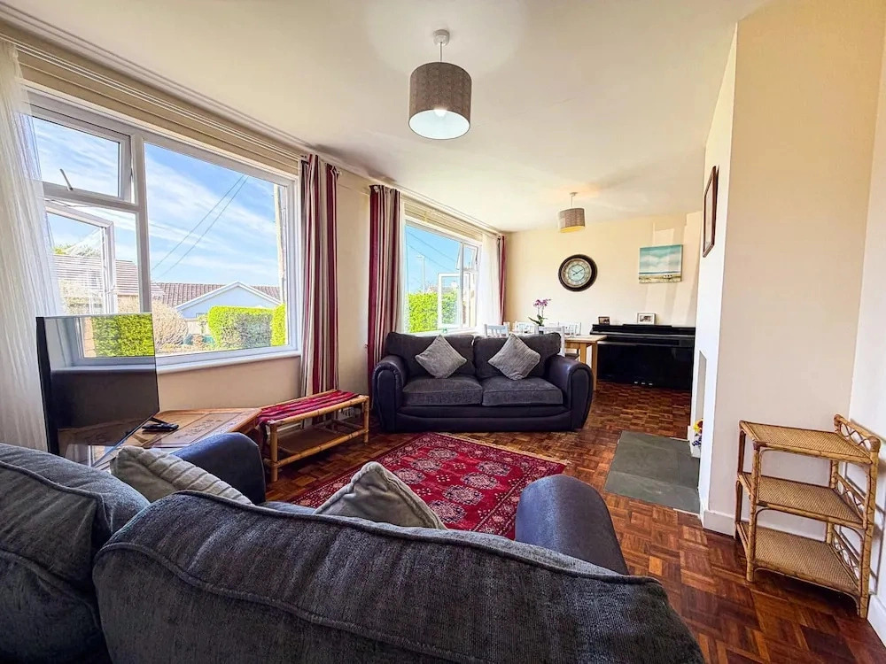 Indigo Blue - 2 Bedroom Holiday Home - Manorbier