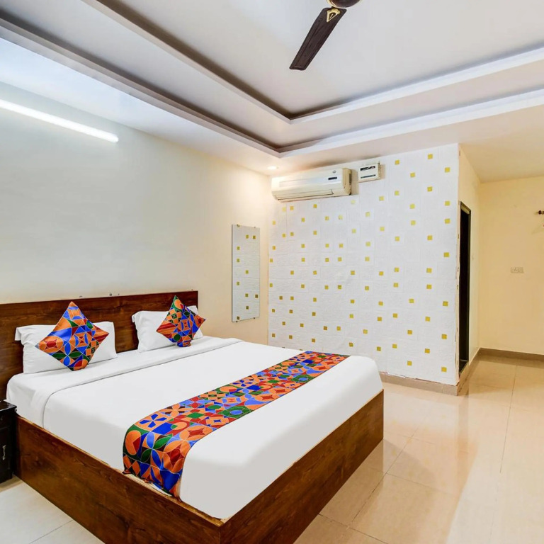 FabHotel Pushpa Grand