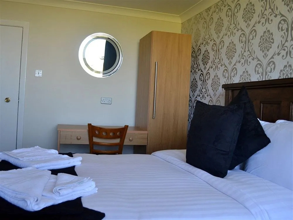 Knowesgate Hotel B&B