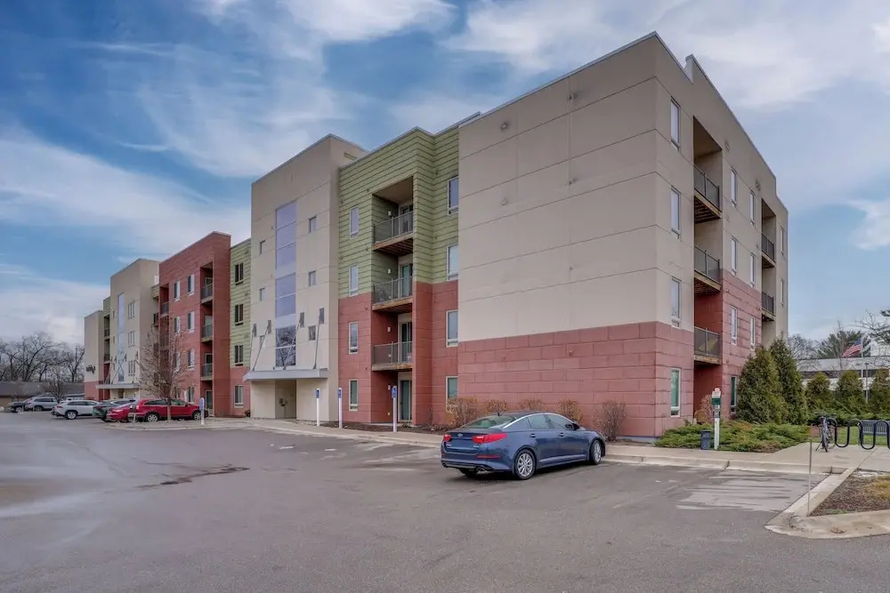Year-round Fun in Traverse City! Pet-friendly Unit