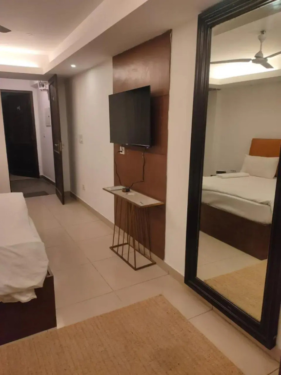 FabHotel Blueberry Hauz Khas