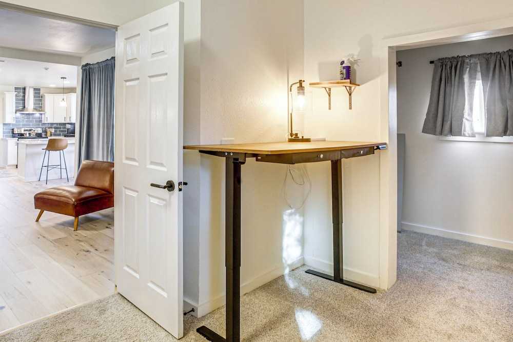 Walk to Shipyard: Bremerton Home w/ Patio!