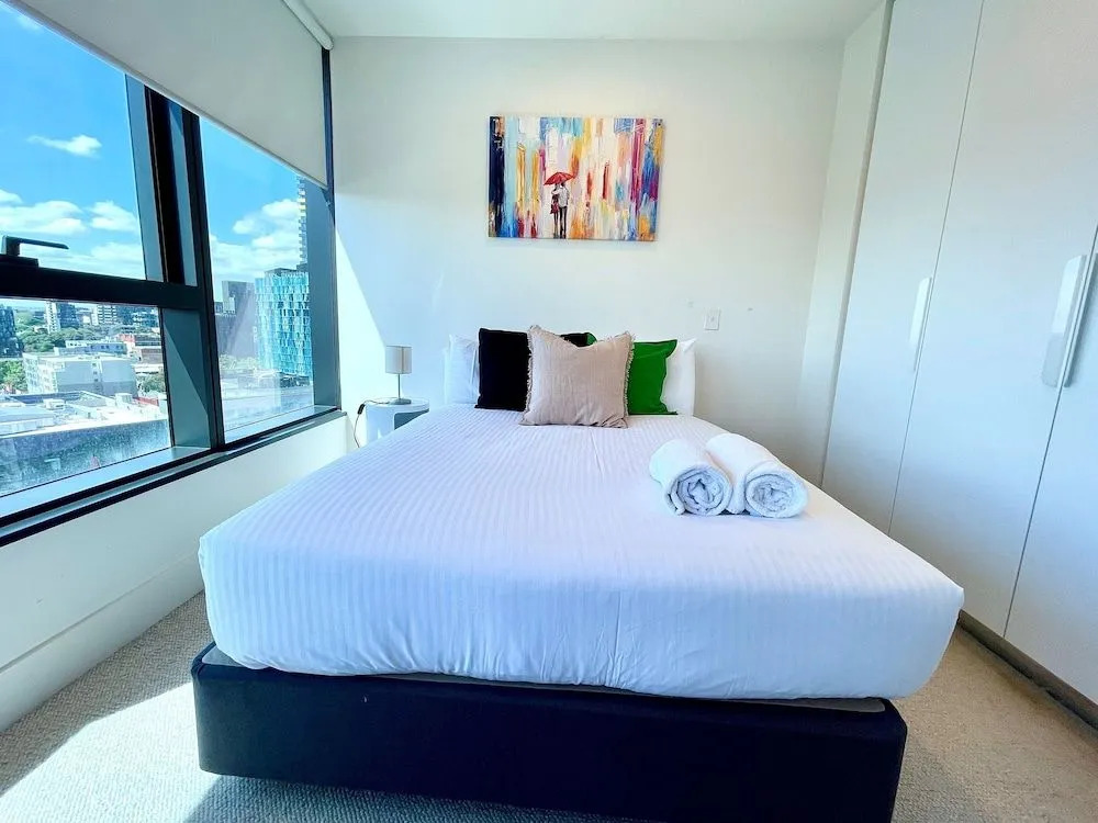 Readyset Apartments at Vision