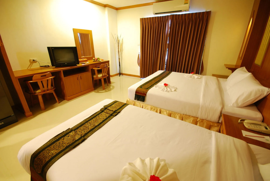 Embryo Hotel