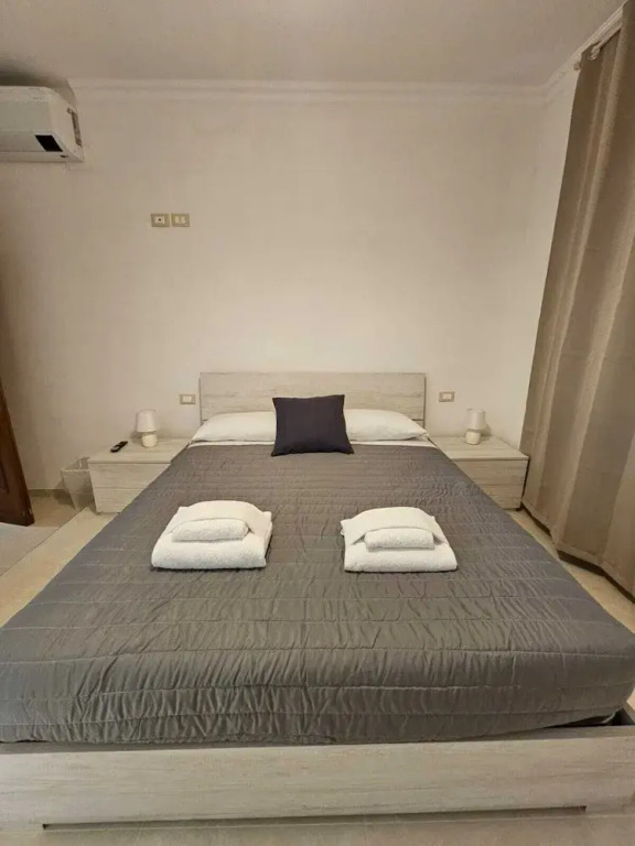 Stendardi S House