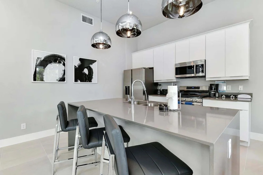 Private Condo, Ideal for Groups, Duplex 238