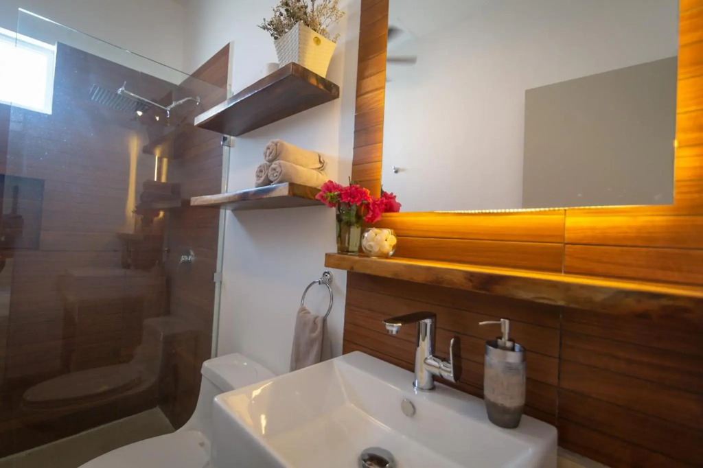 Casa Tucan. A contemporary holiday or work nest