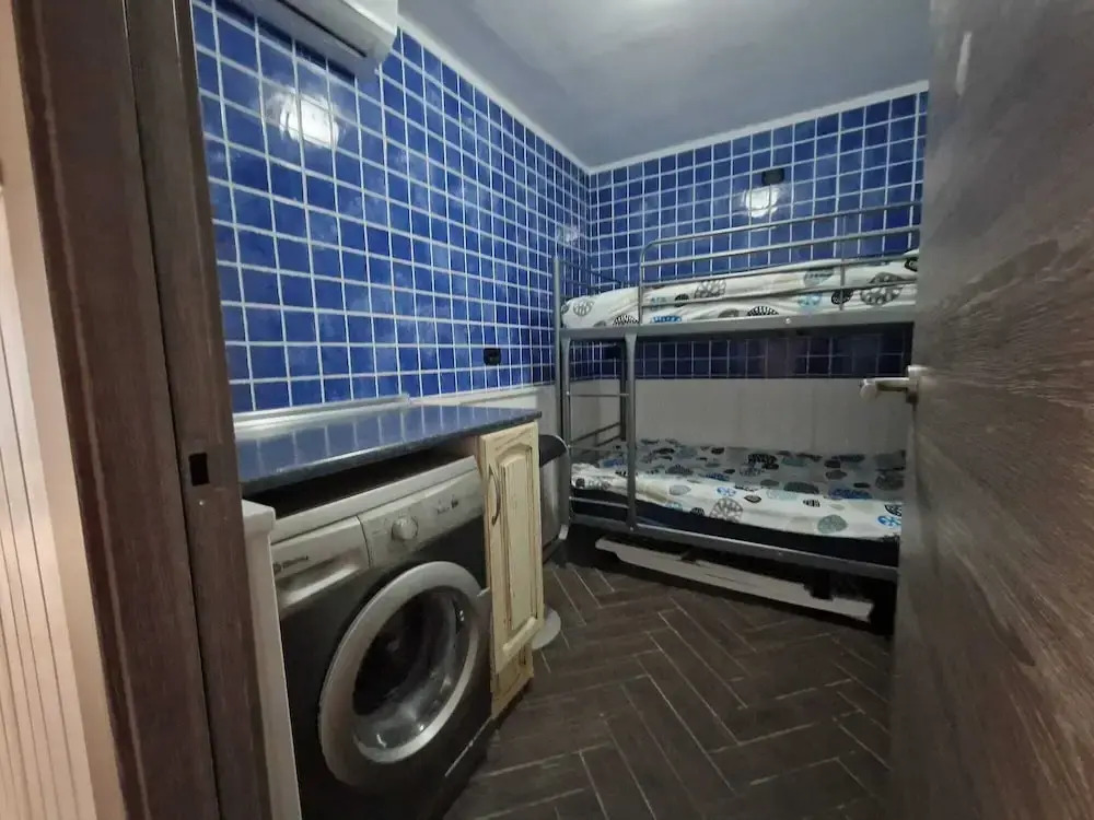 2 bed Apartment That Steps out on to the Pool