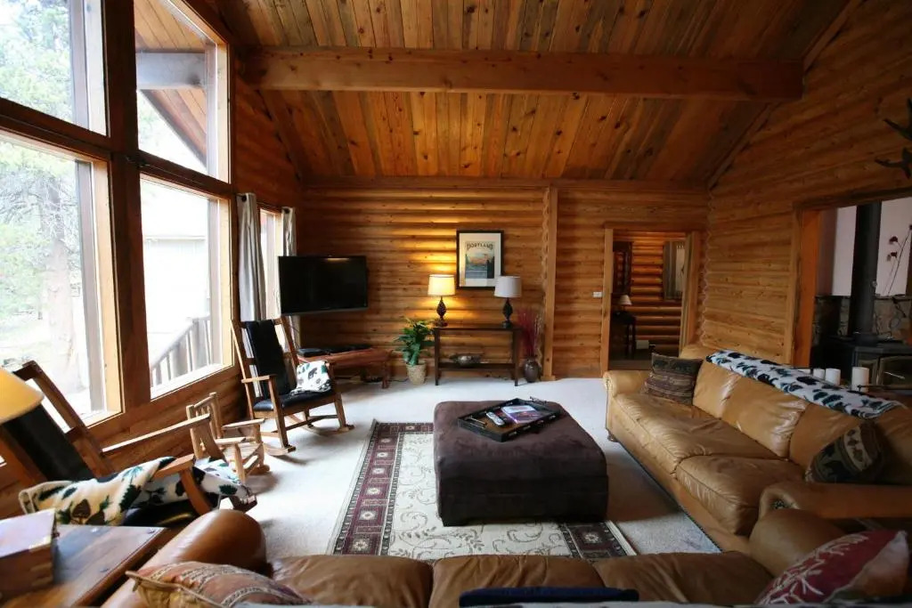 3 Blue Grouse-AC-5BR/3BA