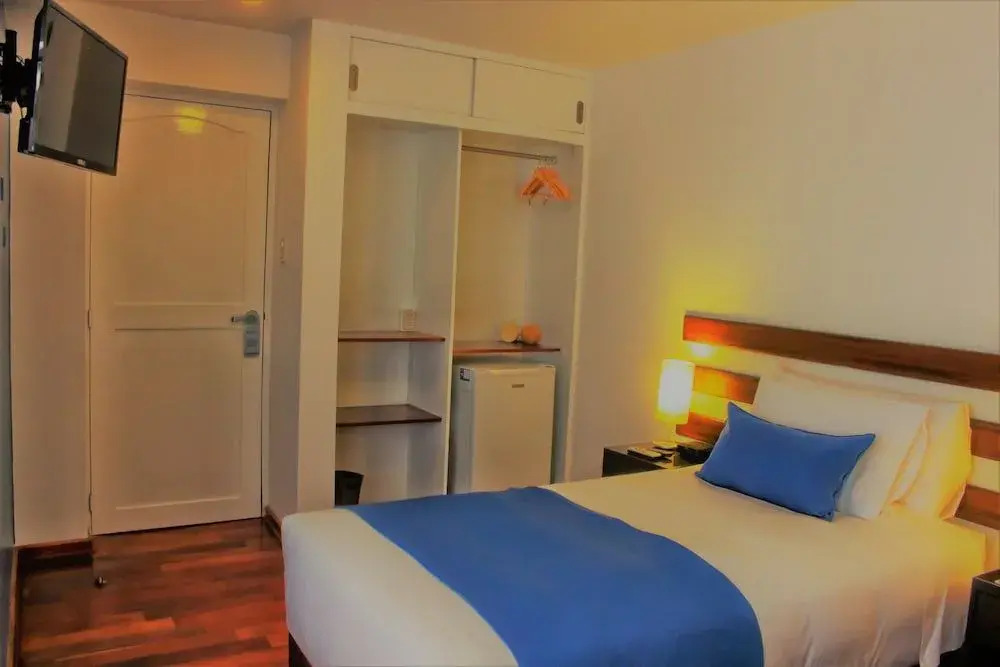 Wayqey Hotel
