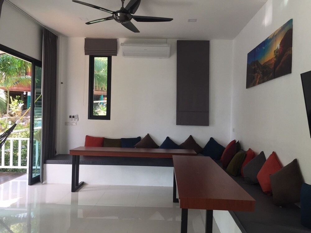 Reggae Garden Villas