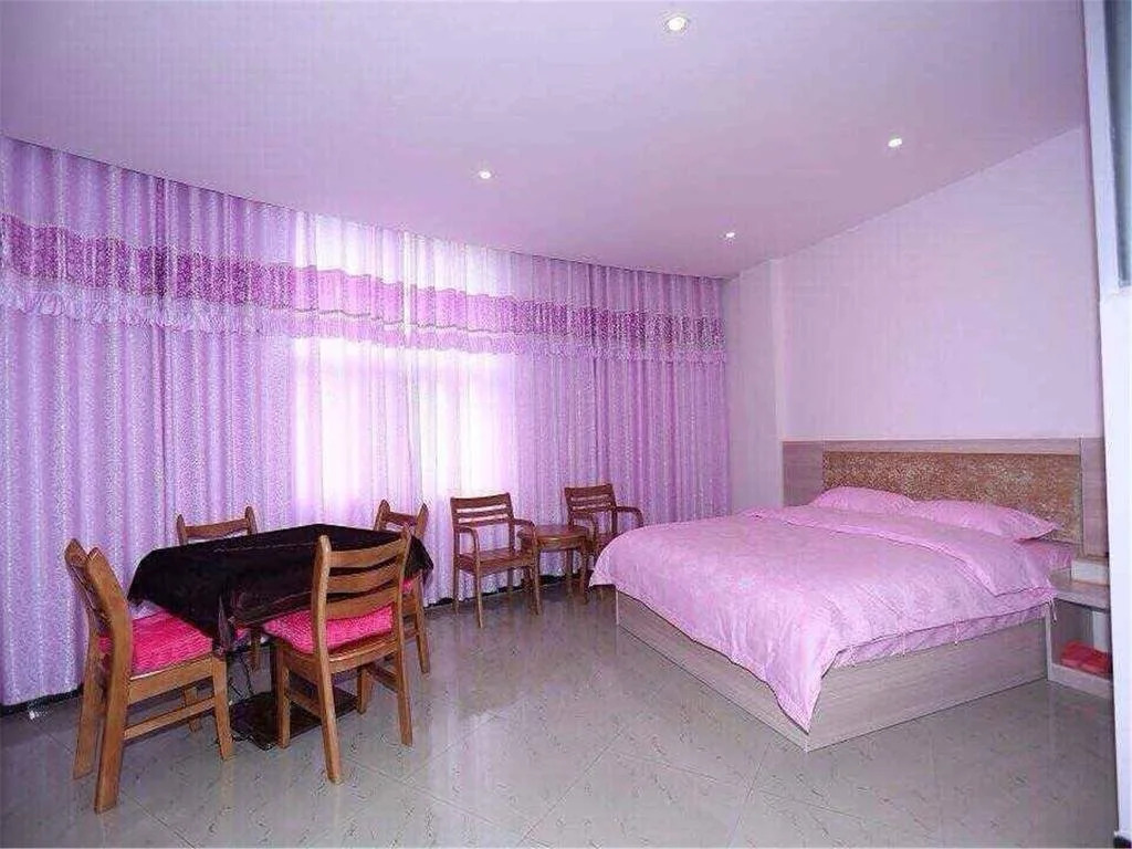 Lianhua Mengyang Inn 1st Branch