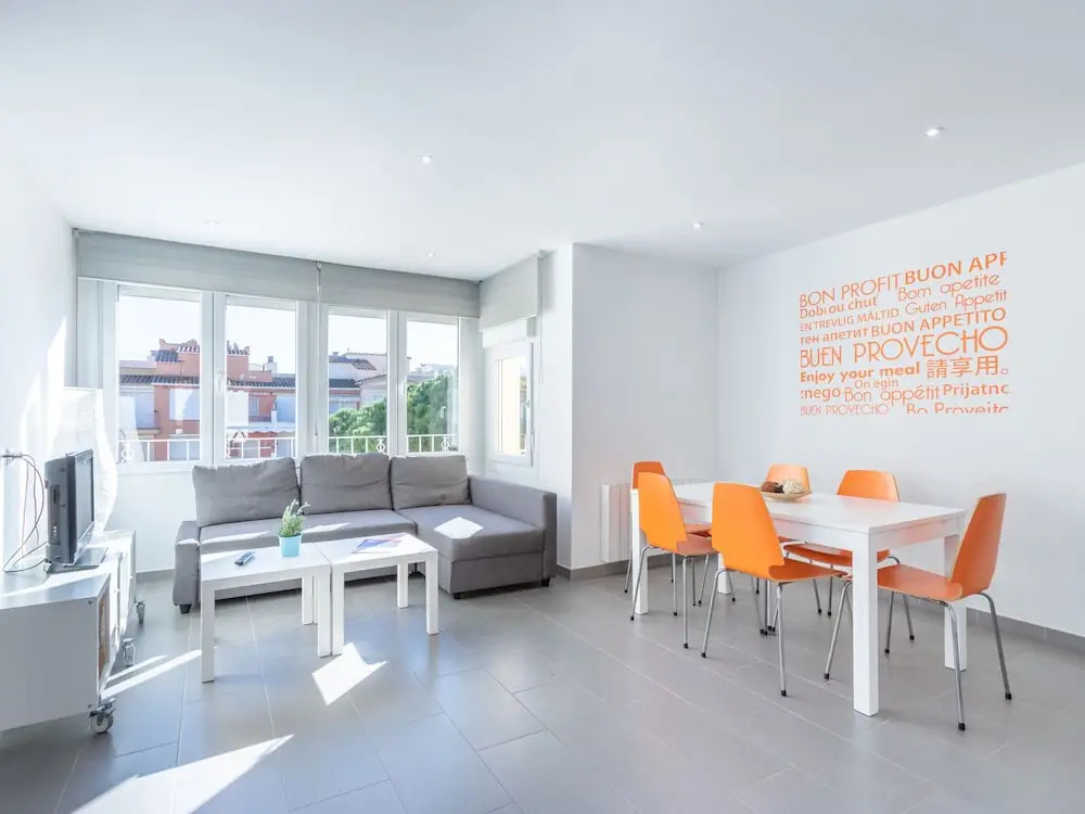Renovated Apartment in Empuriabrava Near the Beach
