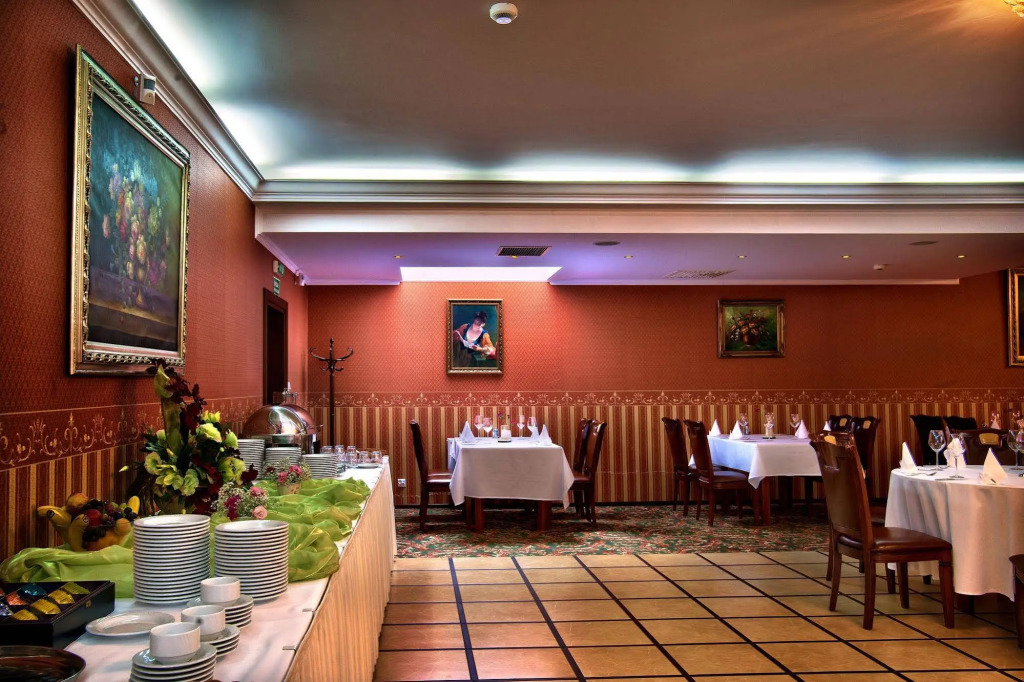 Hotel - Dworek Tryumf
