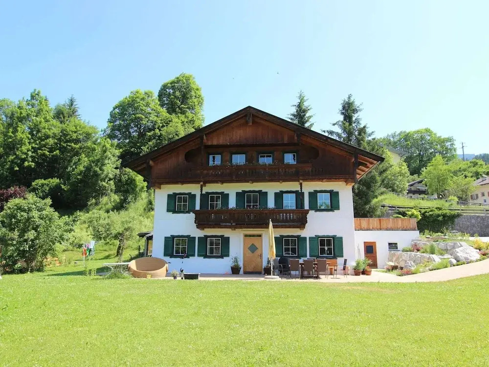 Rustic Holiday Home near Ski Area in Hopfgarten im Brixental