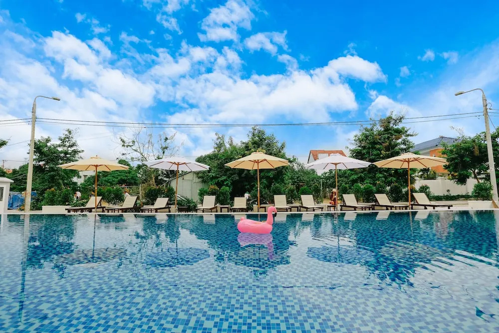 Hoi An Town Home Resort