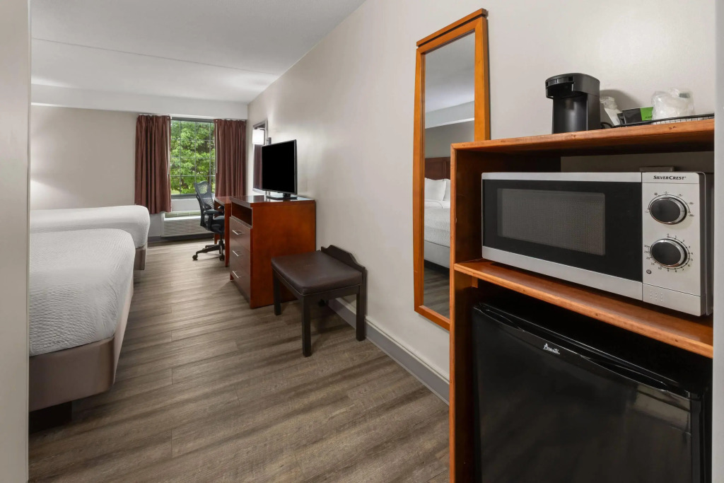 Days Inn by Wyndham Dumfries Quantico