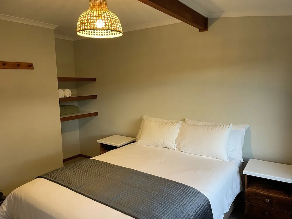 Black Bream Point Cottages