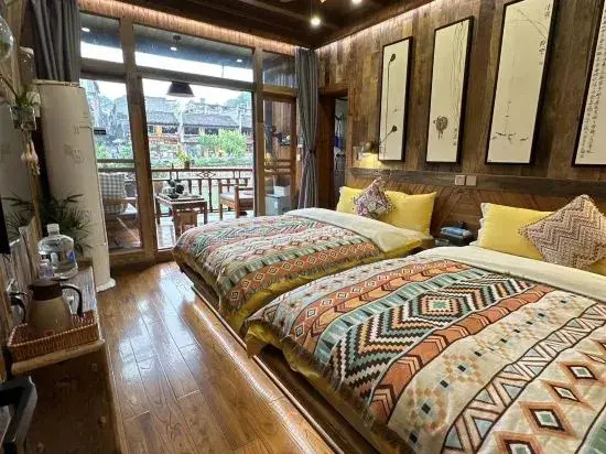 Phoenix Gutong Inn (Lijiang Hongqiao Branch)