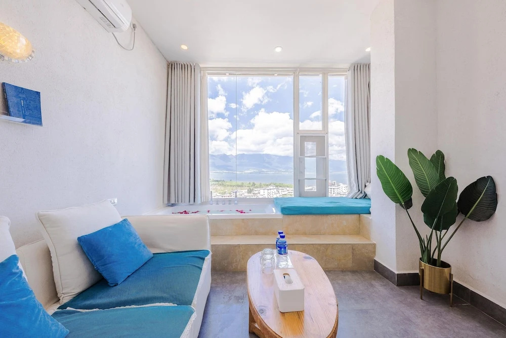 Butterfy Seaview Resort Villa