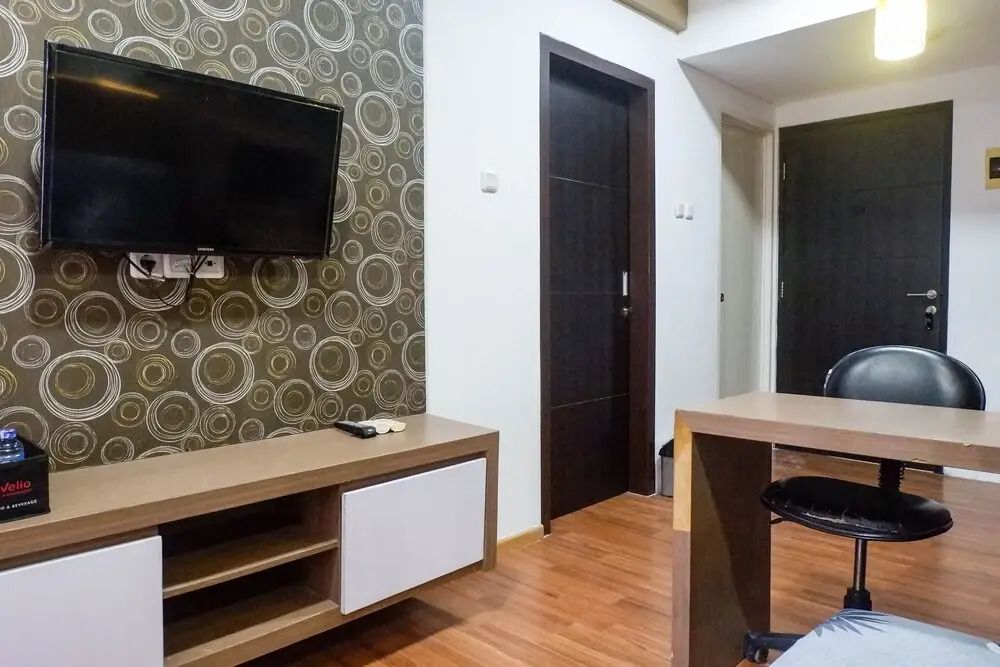 Delightful Modern 2BR Apartment at Puri Mas