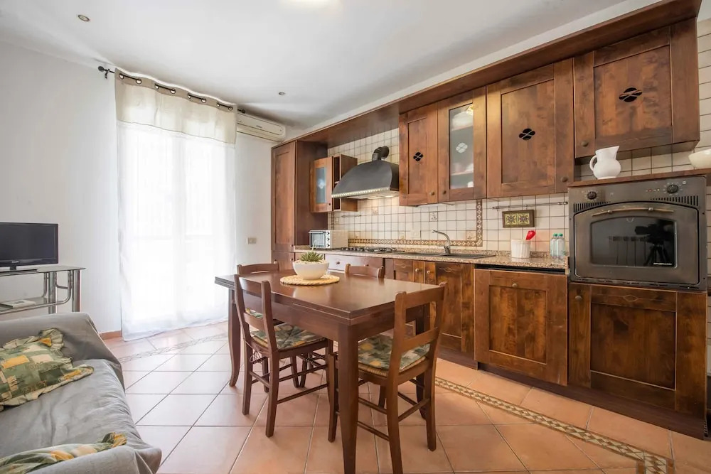 A Family Apartment in Mondello