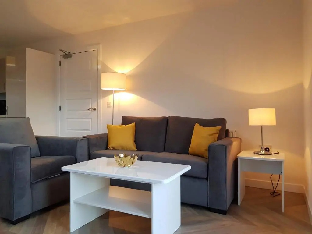 9 Royal View Apartment
