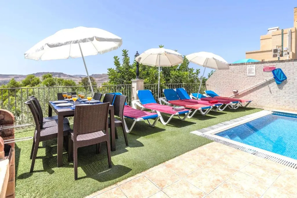Ta Guljetta 4 Bedroom Villa With Private Pool