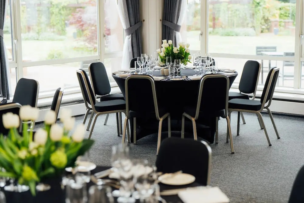 The Beardmore Conference Hotel
