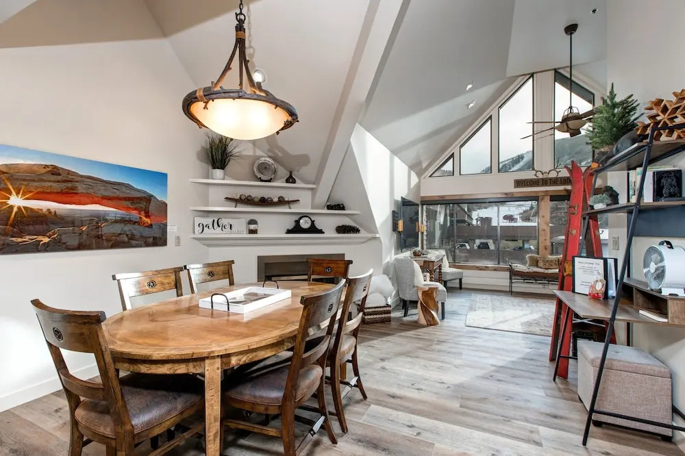 Slope-side 3br At Mt. Ge, Next To Chairlift 3 Bedroom Condo