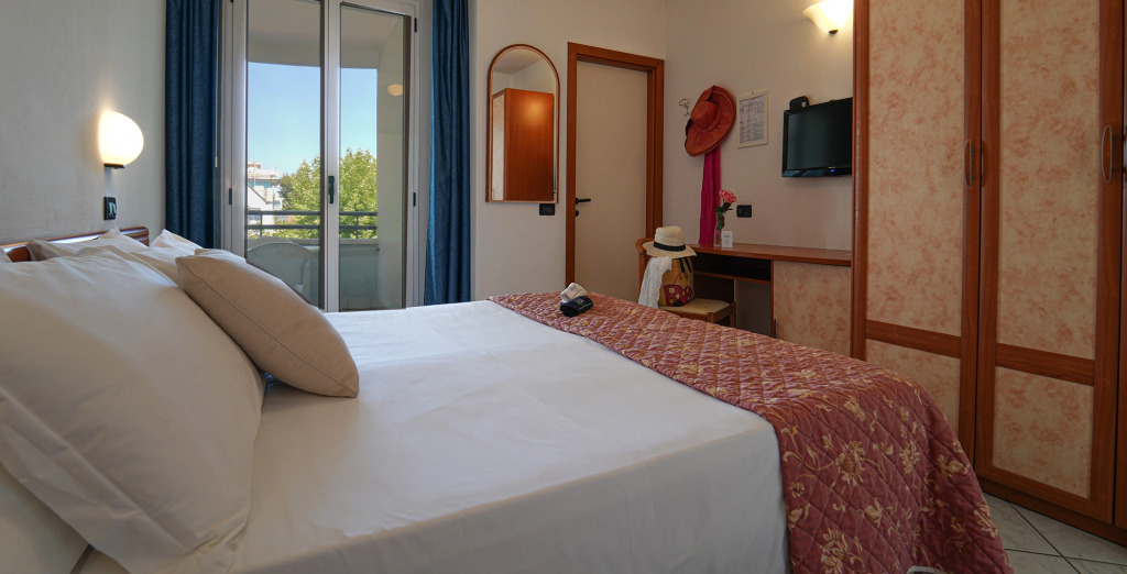 Отель Dasamo Dada Hotels