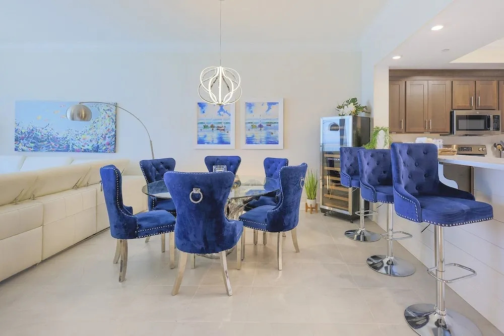 Phoenix Gulf Towers 1103 3 Bedroom Condo