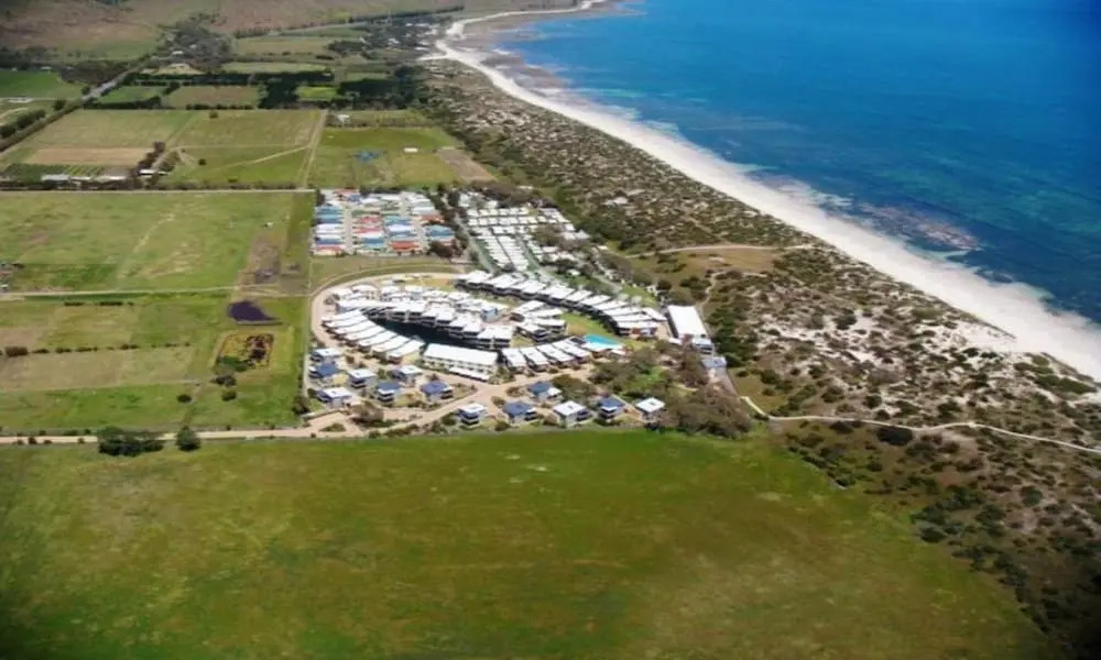 South Shores Yellowfin Villa 95 - South Shores Normanville