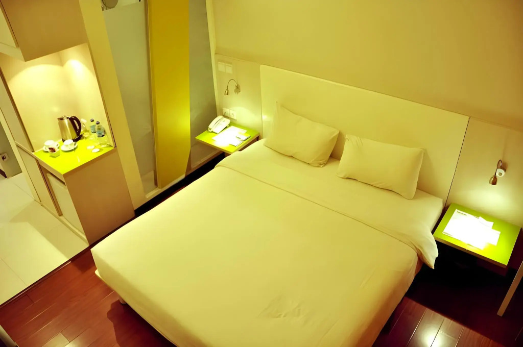 Everbright Ambon Hotel
