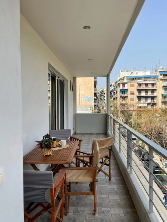Ageliki's Athens Apartment