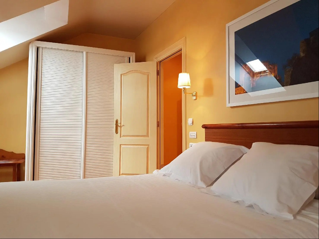 Hotel Faro de San Vicente