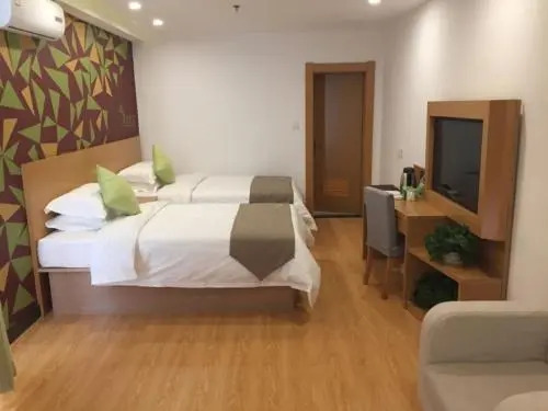 Vatica Xingtai Qiaoxi District Yongkang Street Technical College Hotel