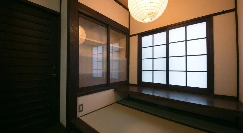 Yanagiya