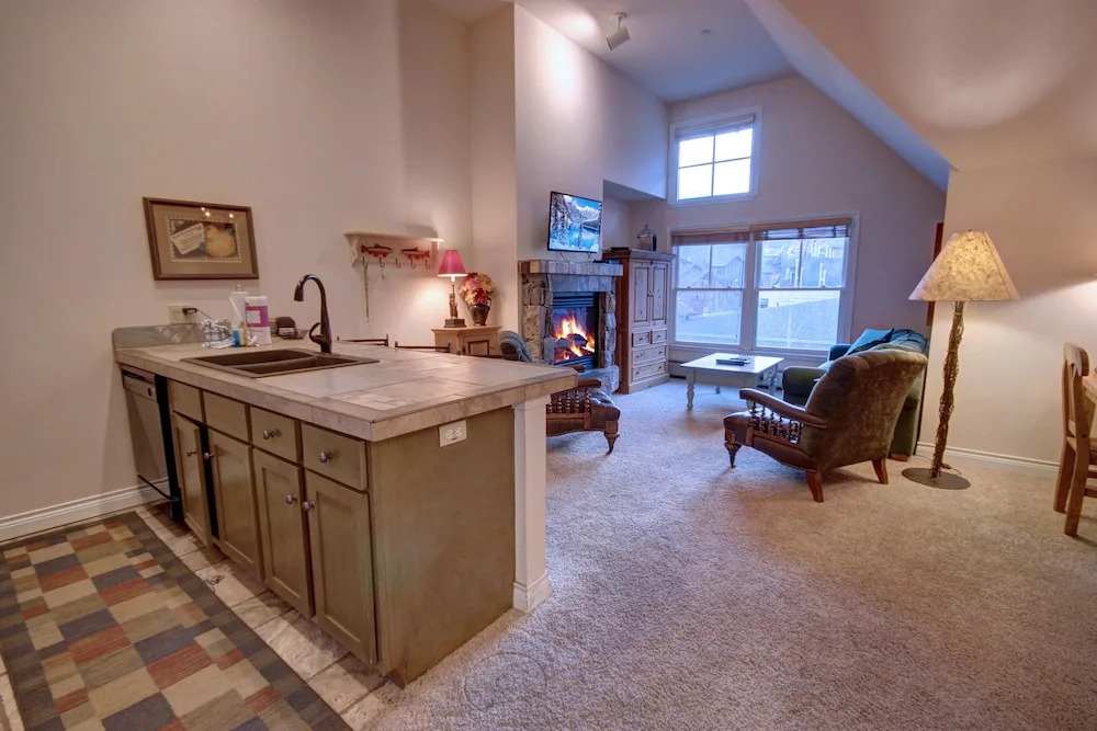 Jack Pine 8025 by SummitCove Vacation Lodging