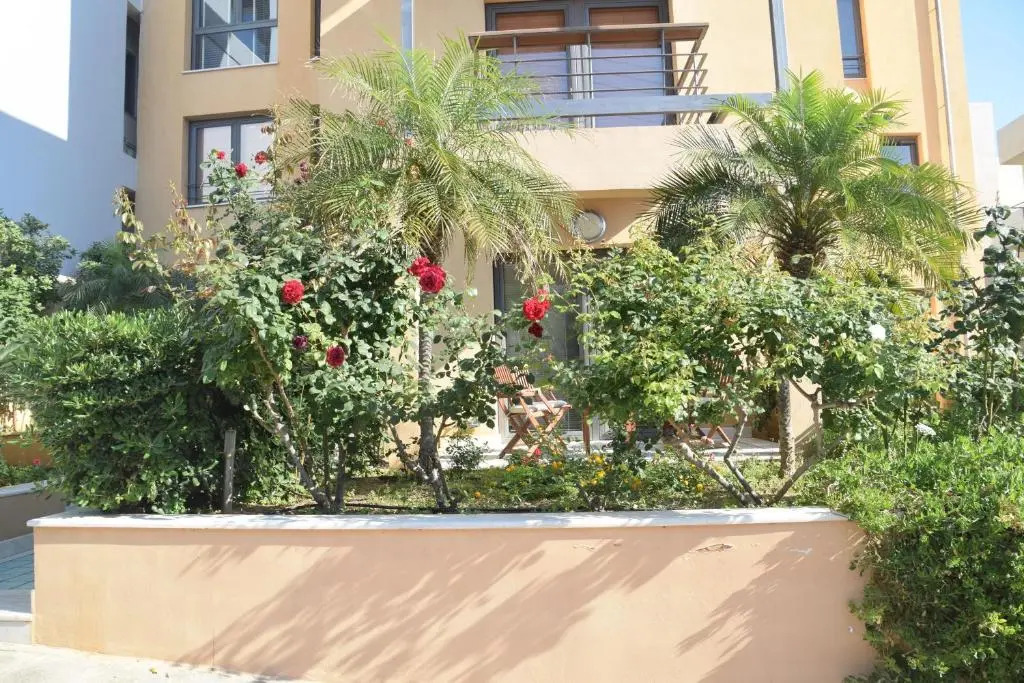 Luxury Pool House in Chania