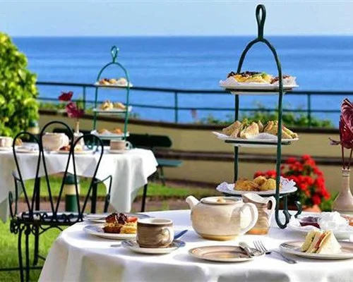 Pestana Palms Vacation Club, 9000-107 Funchal, Madeira Island, Portugal