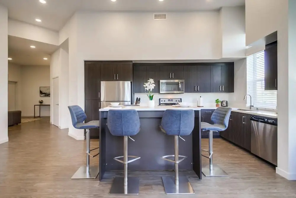 The Luxe Suites of San Marcos