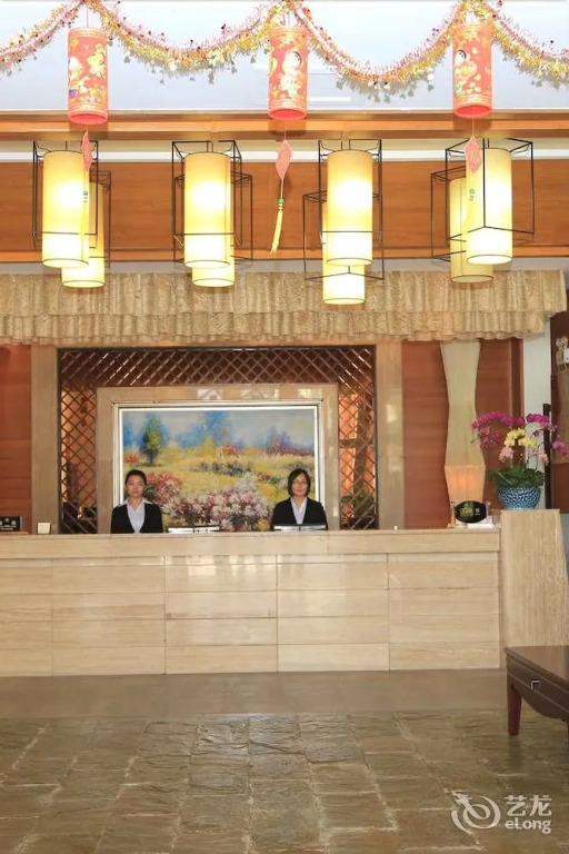 Jinruifeng Hot Spring Hotel - Guangzhou
