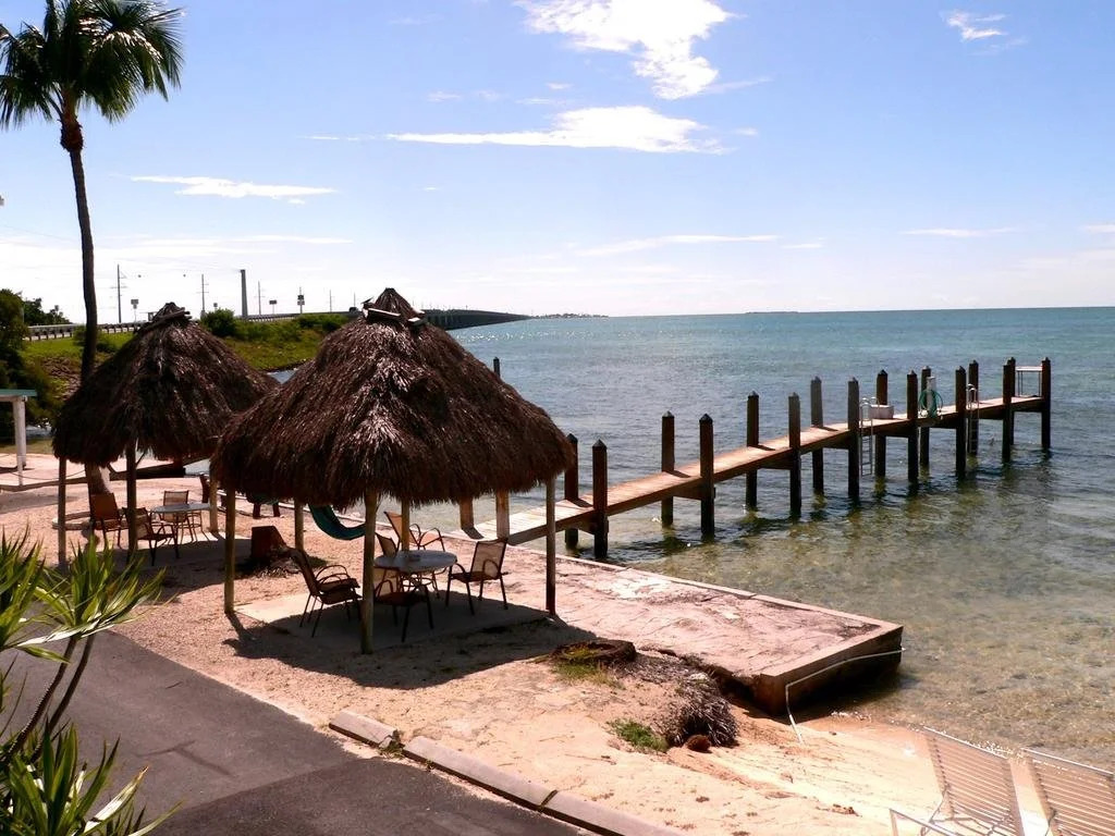 Edgewater Lodge