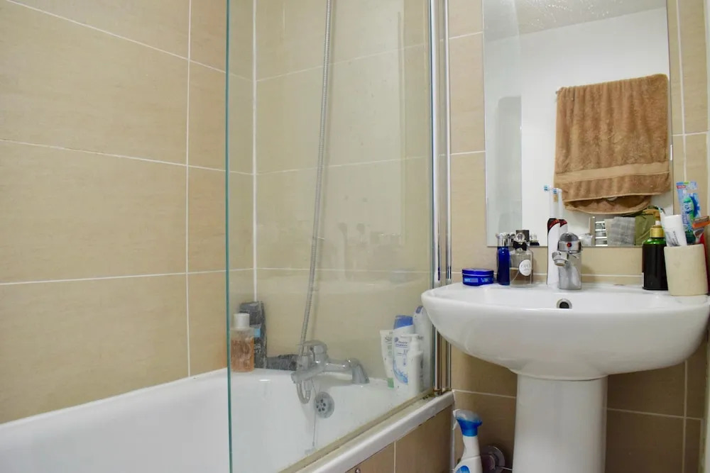 Bright 1 Bedroom Flat By Baker Street
