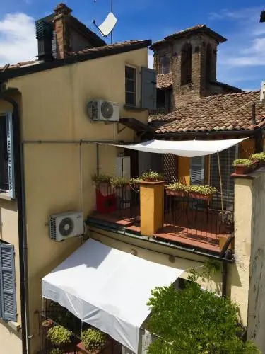 Rubra Apartments