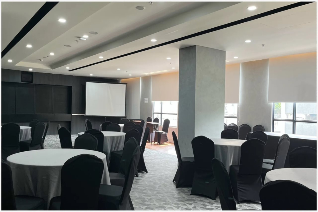 ATOOI Hotel Alam Sutera