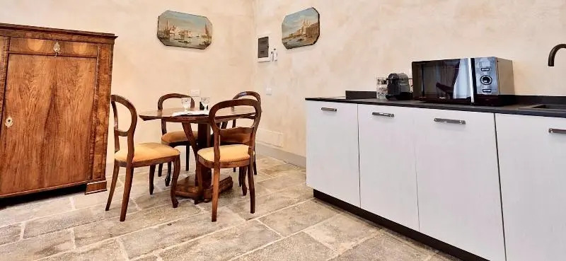 Palazzo Mantua Benavides Suites & Apartments