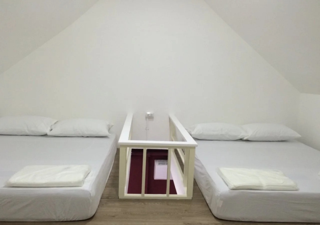 Ten Ten Hostel
