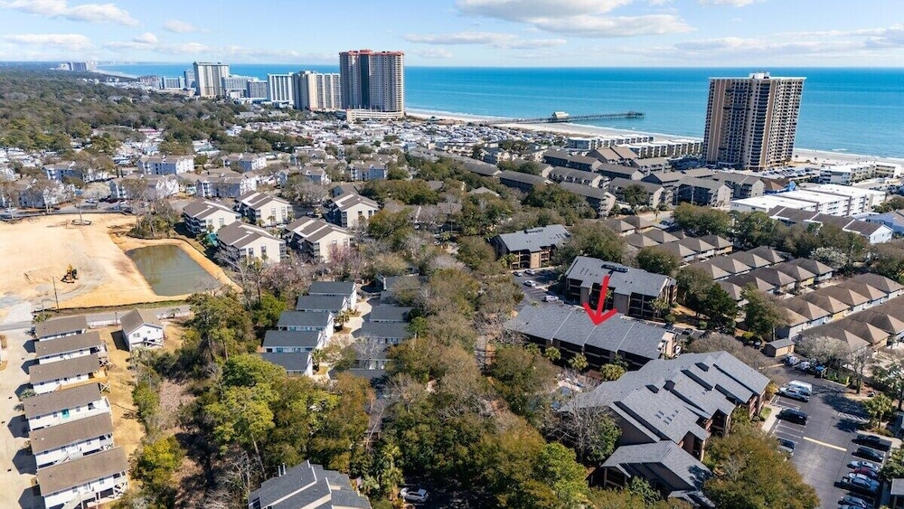 Heron Pointe C12